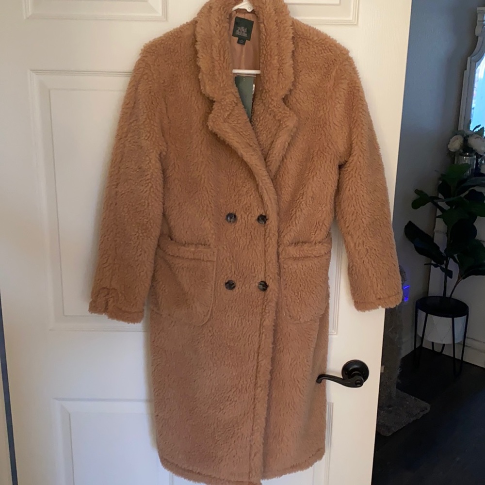 Camel Teddy Trench